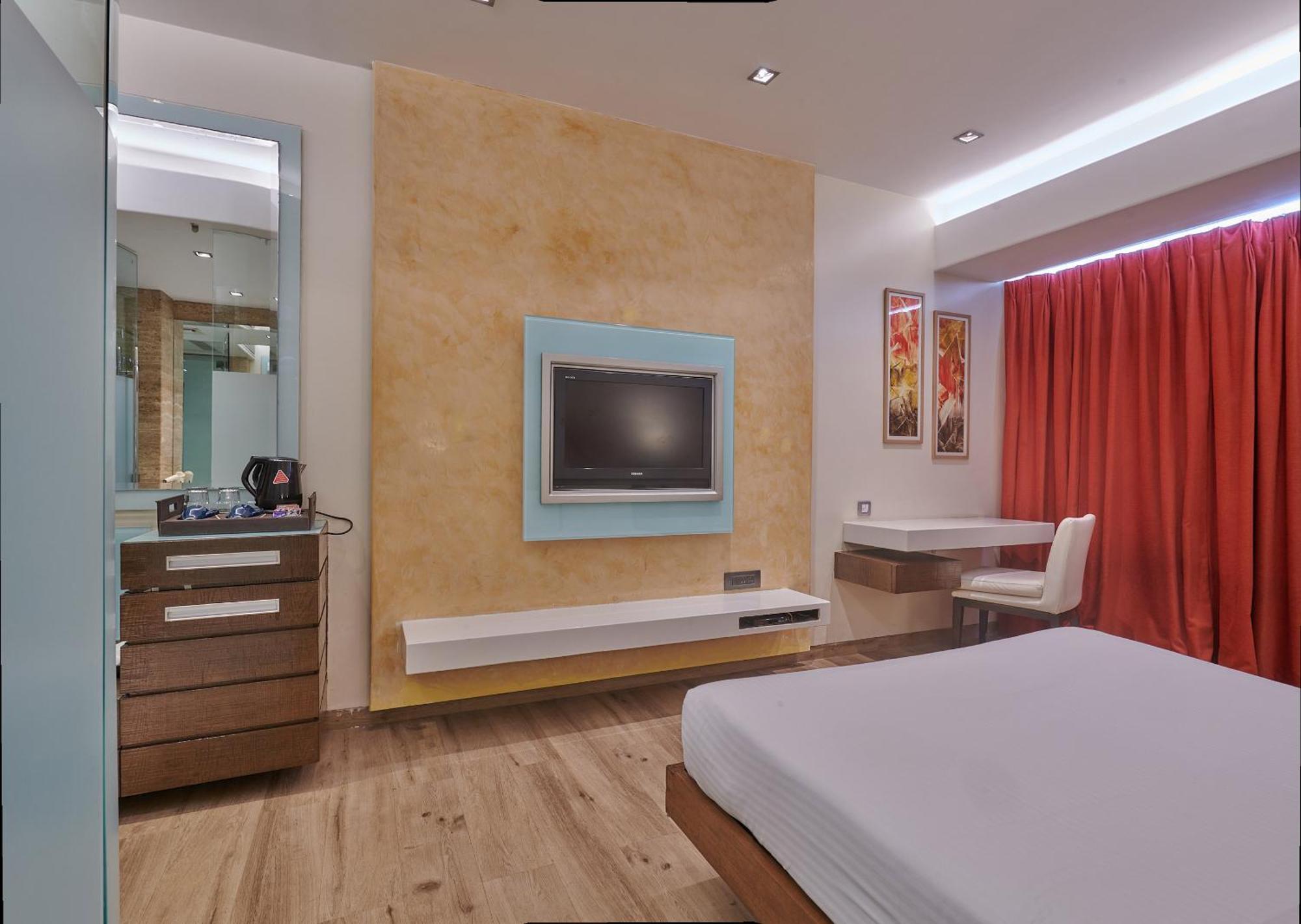 Hotel Residency Andheri Mumbai Exterior photo